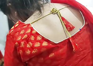 Bhabi close in all directions Saree Red Hawt Neighbours Wife