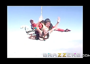 Steady old-fashioned with respect to a Pornstar - (Kagney Linn Karter, Krissy Lynn) - Two Pussies coupled with respect to One Parachute - Brazzers