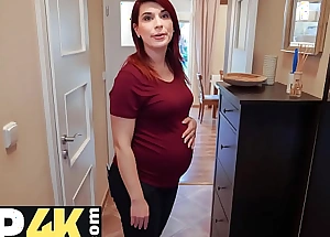 DEBT4k. Bank agent gives pregnant MILF delay almost alternation be advisable for quick sex