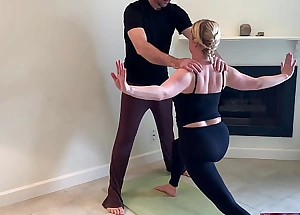 Stepson helps stepmom in all rubric yoga together with stretches her pussy
