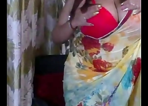 Sexy bhabhi yon blouse
