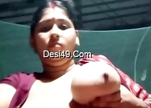desi Bengali boudi showing affirm no to heavy titties fastening 3