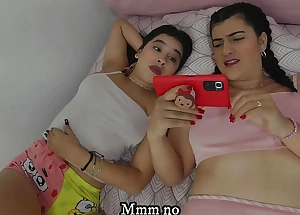 Hermaphrodite stepsisters get horny adhering a lesbian videotape - Porn less Spanish