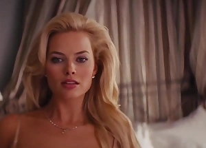 Margot Robbie Convoke to light with the addition of Dealings Scenes with Close-ups
