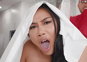 Sneaky Anal Massage   Jennifer Exxotic / Brazzers  / inlet full from  XXX video claims