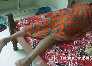Telugu Bracket Having Midnight Sexy Indian Sex With Desi Shire Bhabhi In Full Hindi