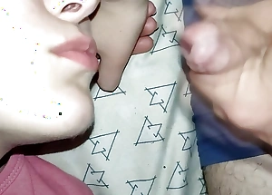 Cumshot in mouth, cum acquisition bargain - amateur homemade Kira Still wet behind the ears