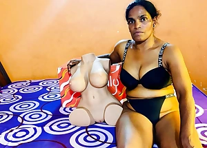 Boyfriend surprise Desi Tamil Divorce Milf given a Tantaly Sex Doll