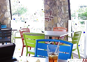 Horny Wifey Receives Messy Over Hung Black Bartender