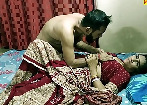 Indian xxx milf bhabhi real copulation with pinch pennies close friend! Clear hindi audio