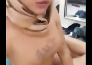Muslim Indonesian Shemale get fucked by lucky tramp