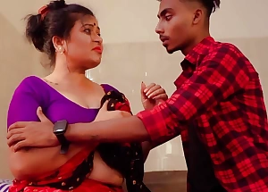 Beautiful Bengali Kamwali Bhabhi Sudden Intercourse just about College Boy! Indian Intercourse