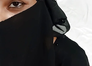 Muslim aunty was squirting during fuck