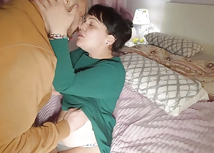 I fuck my stepmom at hand missionary, this babe wants an internal cumshot at hand her big pussy