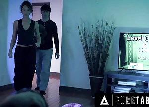PURE TABOO Hailey Rose CAUGHT With CUM FACIAL Foreigner BFF's Stepdad + Stepbro - THE PARTY'S OVER Fastening 3