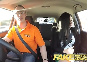Fake driving school premier danseur novice gender his cissified driving examiner